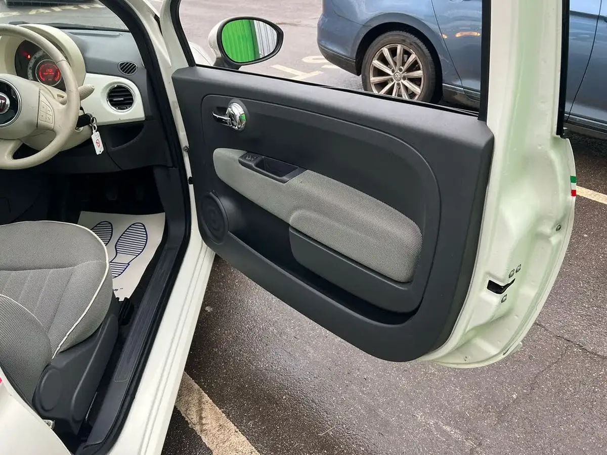 2013-fiat-500-12-lounge-big-10