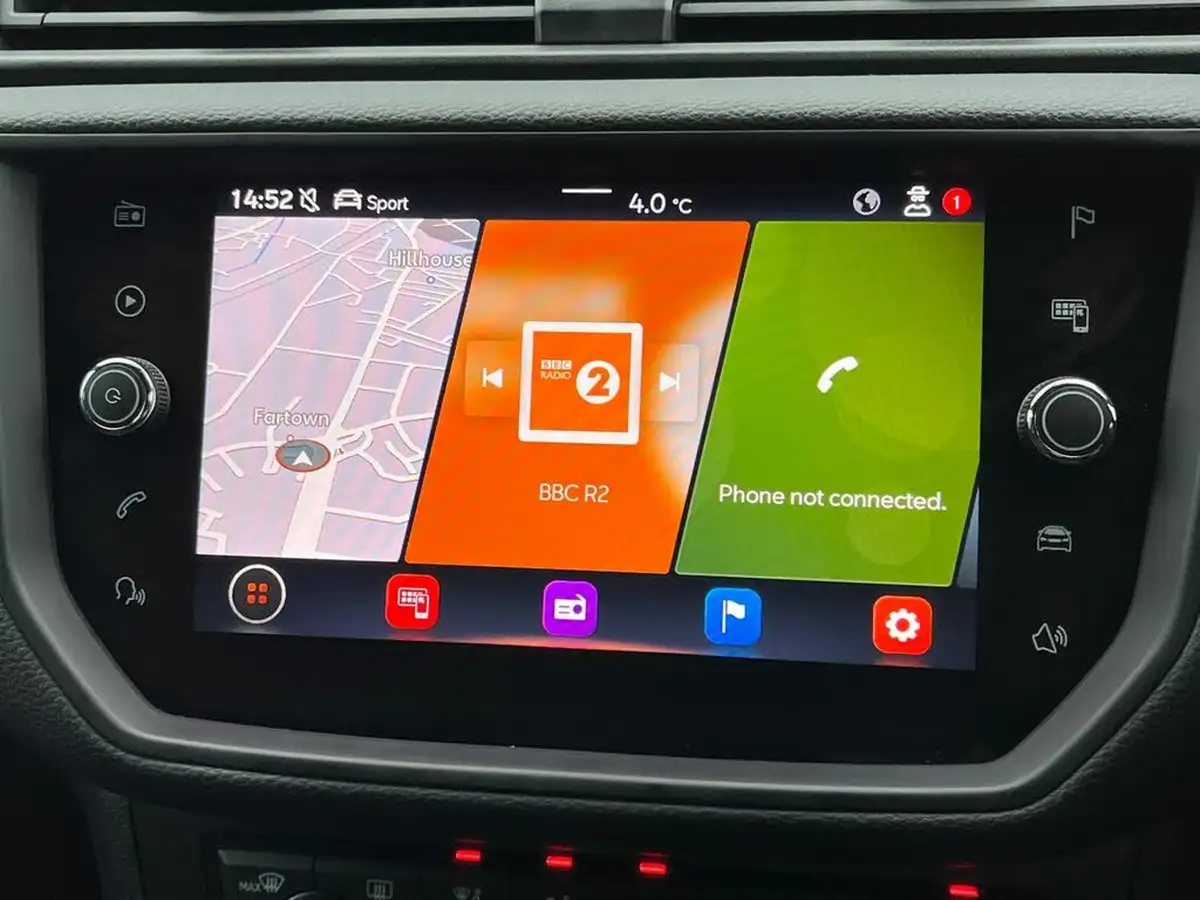 2021-seat-arona-10-tsi-fr-red-edition-big-18