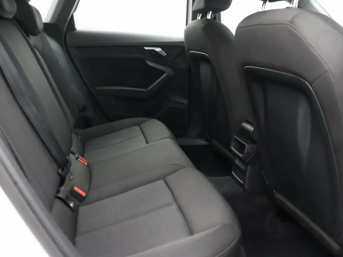 2022-audi-a3-15-35-tfsi-technik-big-21