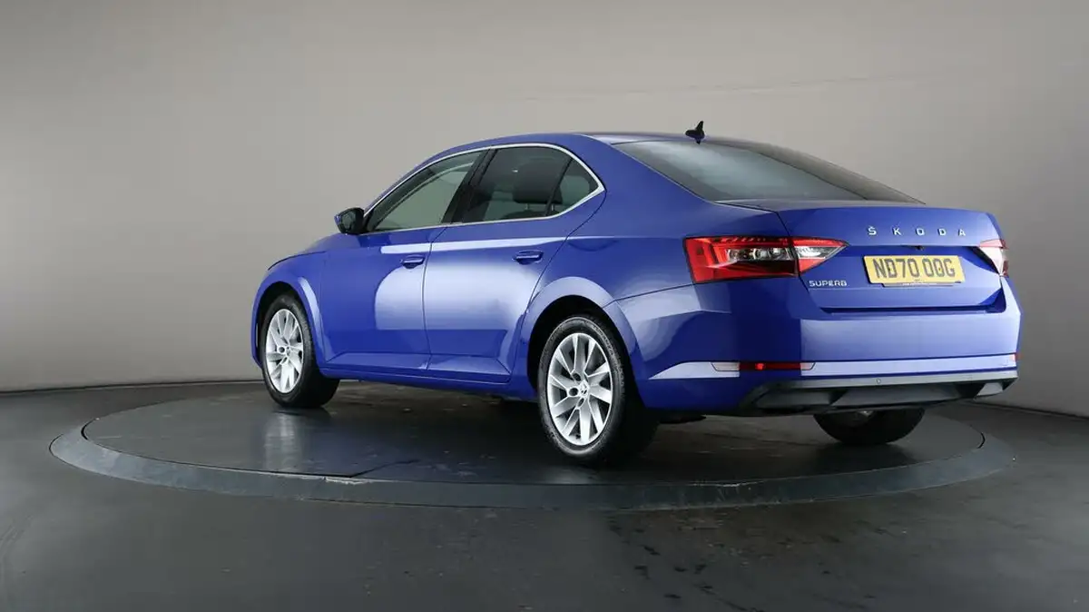 2021-skoda-superb-20tdi-se-technology-150ps-hatchback-big-71