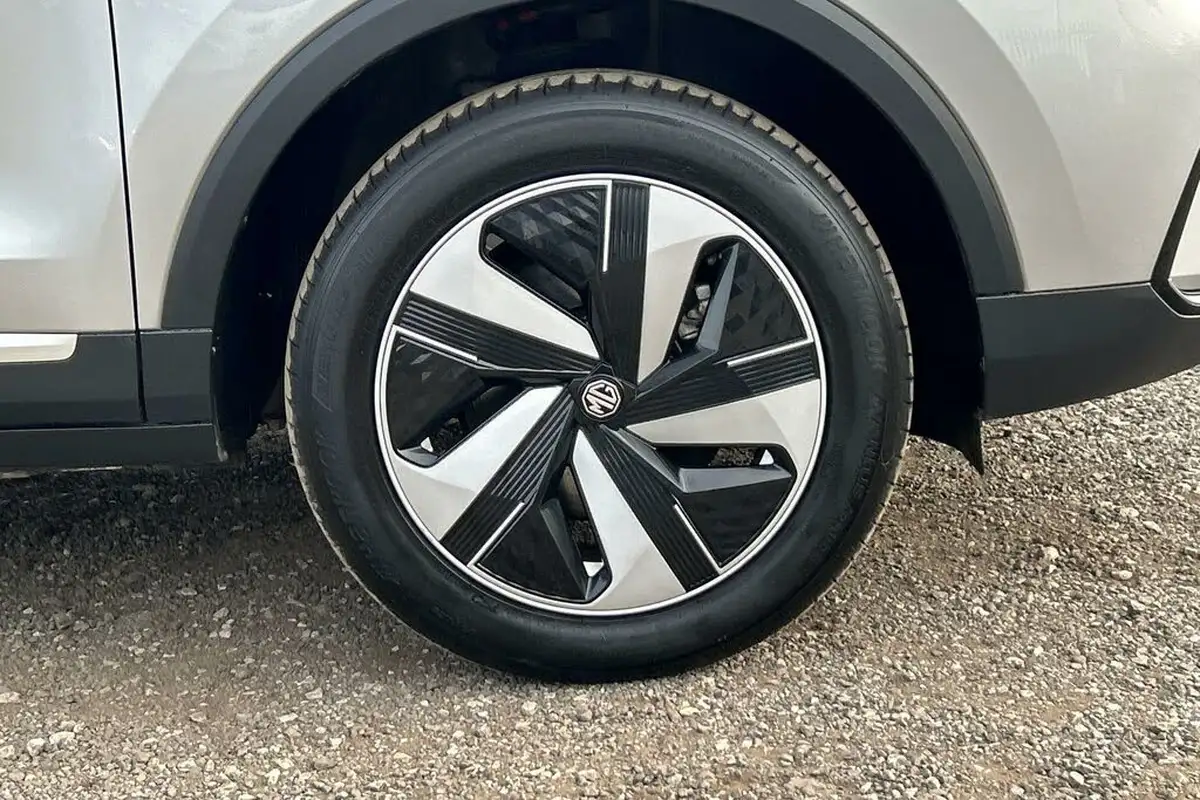 2023-mg-zs-suv-e-trophy-connect-ev-176ps-big-4