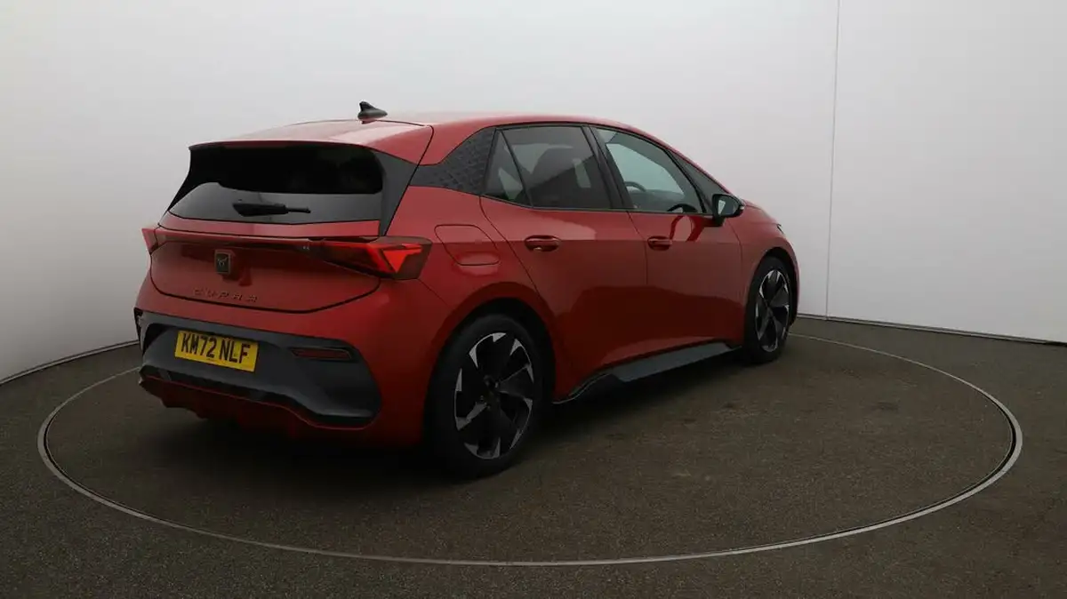 2022-cupra-born-e-v2-204ps-58kwh-big-45