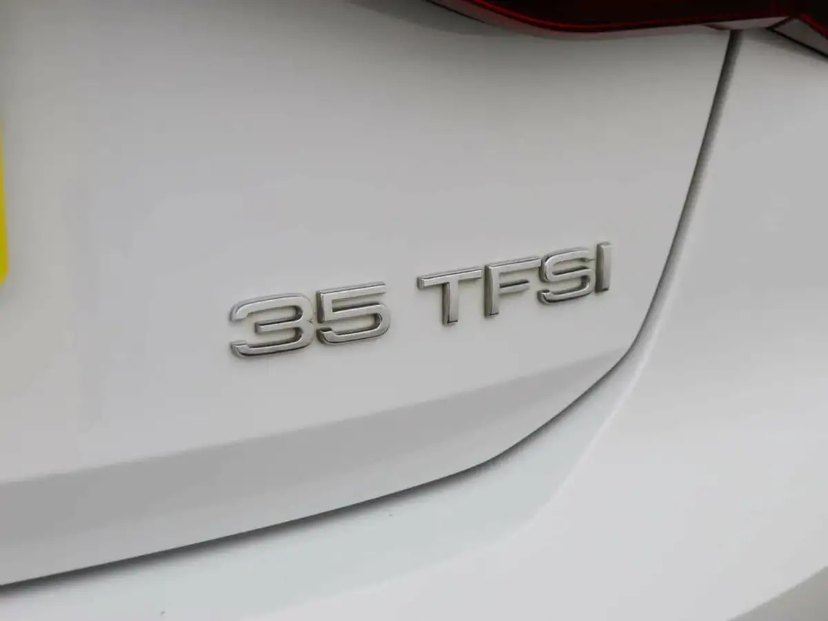 2022-audi-a3-15-35-tfsi-technik-big-45