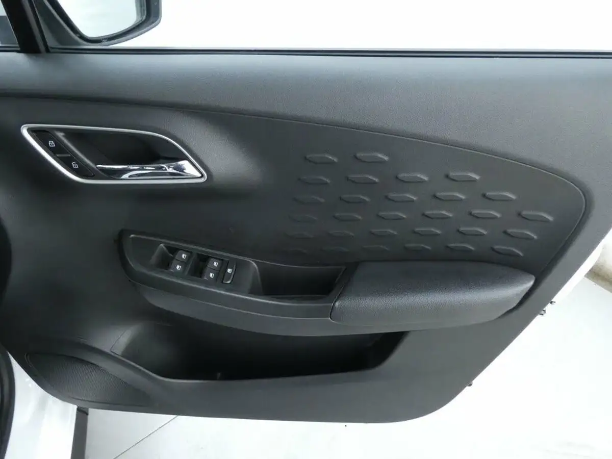 2023-mg-mg3-15-vti-tech-exclusive-nav-big-18