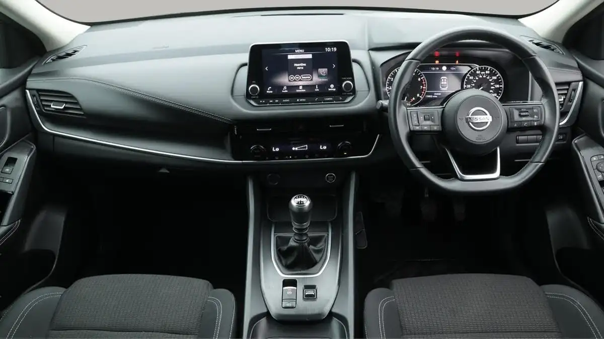 2022-nissan-qashqai-13-dig-t-acenta-premium-140ps-big-13