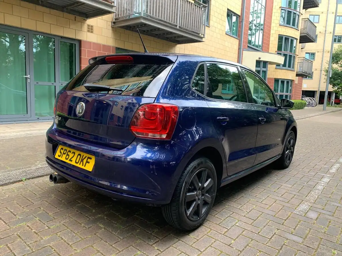 2012-volkswagen-polo-12-match-60ps-5d-big-8