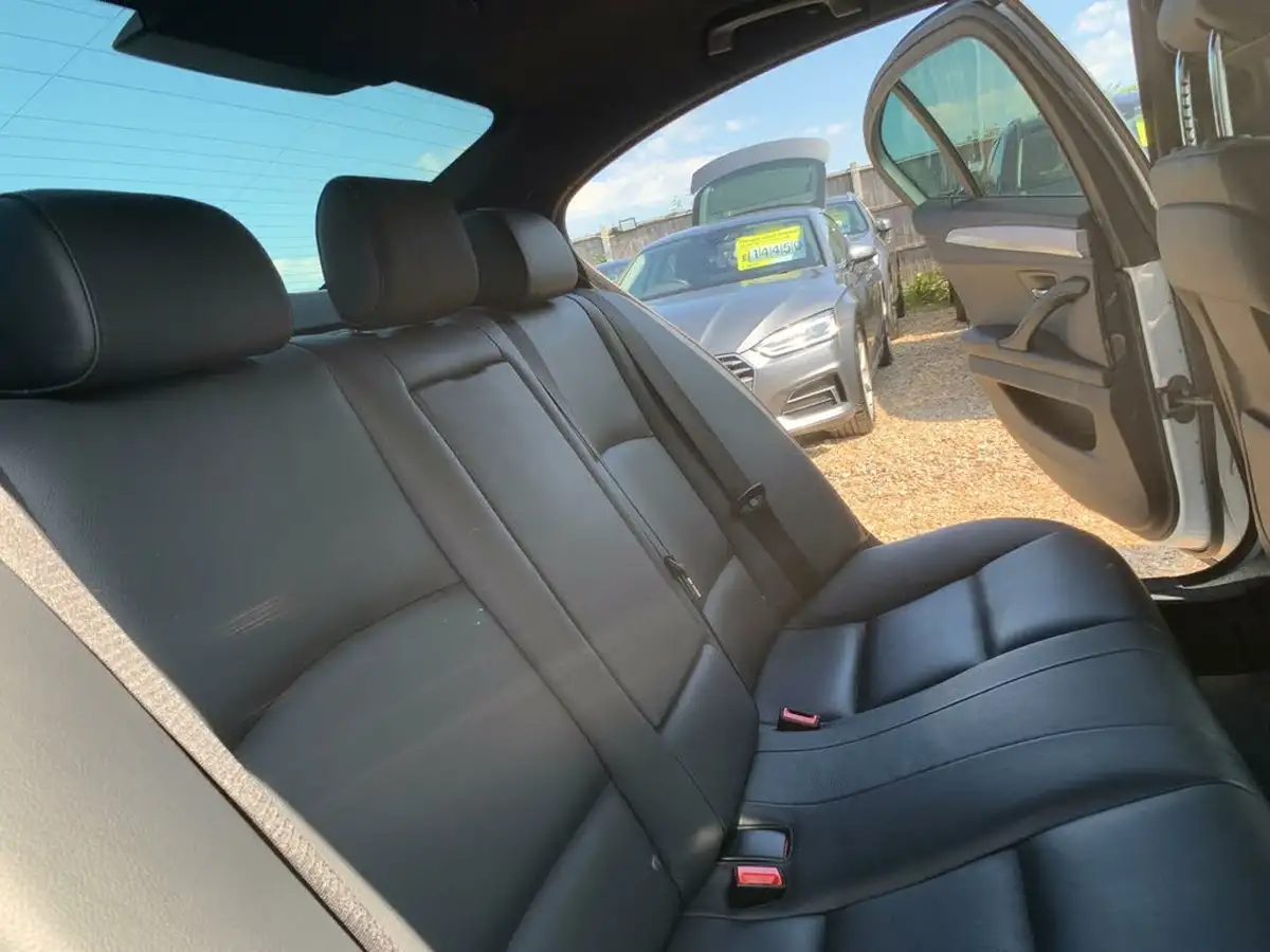2016-bmw-5-series-20td-520d-m-sport-190bhp-saloon-4d-auto-big-45