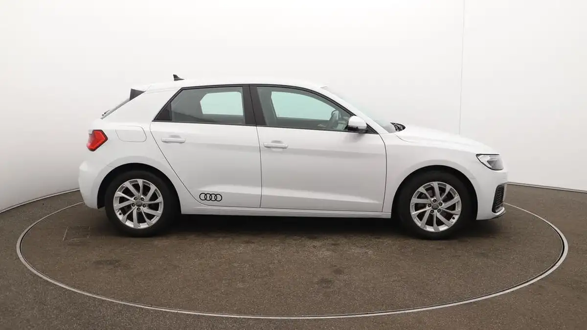 2019-audi-a1-10-30-tfsi-sport-s-tronic-big-48