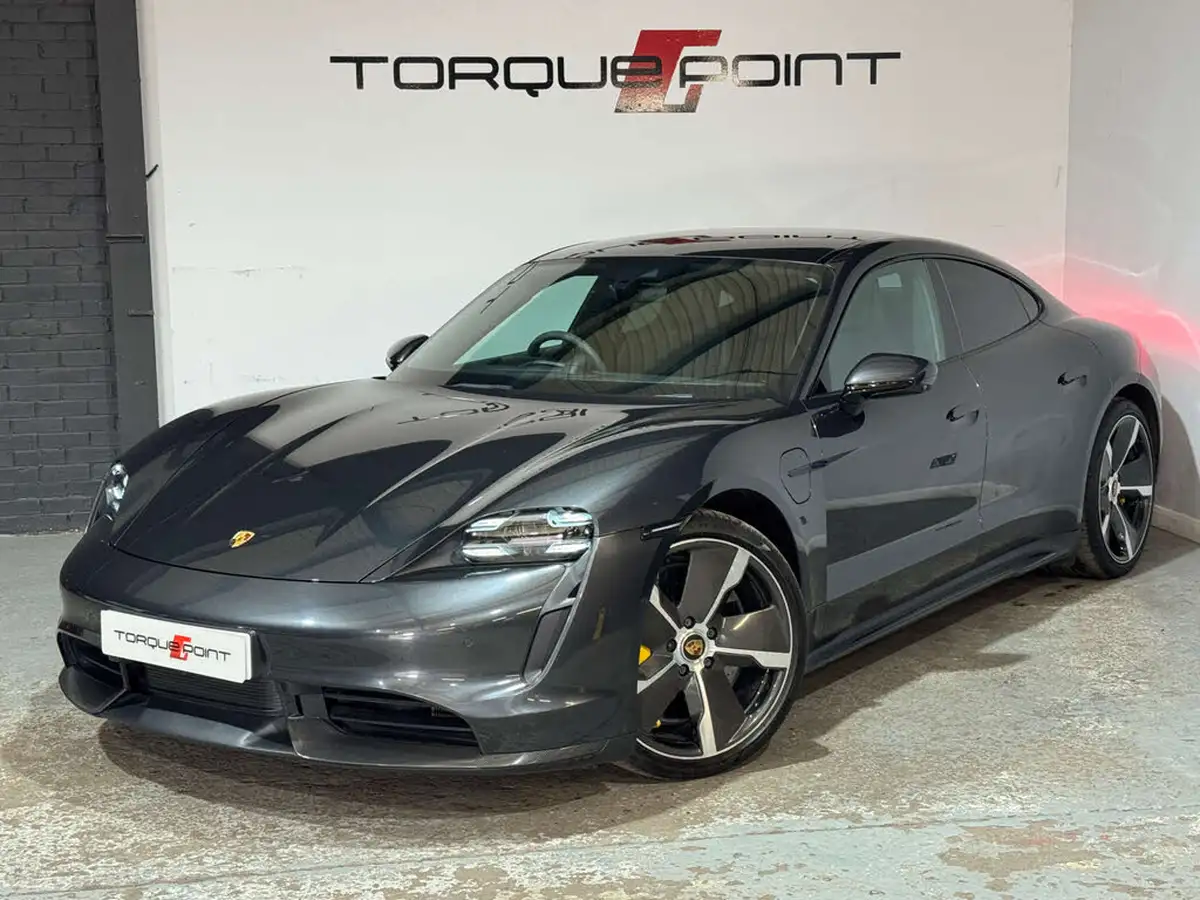 2020-porsche-taycan-e-turbo-s-big-0