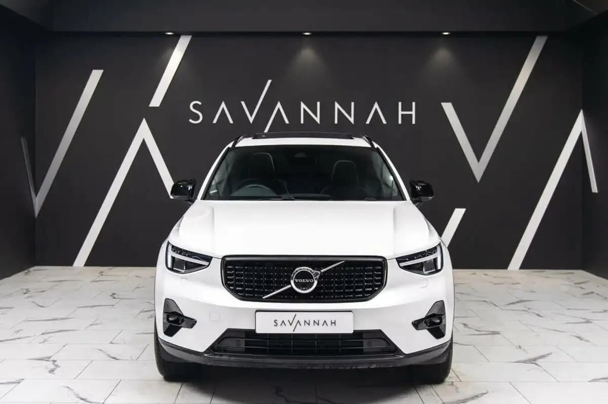 2023-volvo-xc40-15-t5-ultimate-dark-big-1