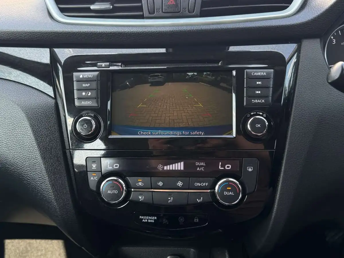 2021-nissan-qashqai-13-dig-t-acenta-premium-158ps-xtronic-big-35