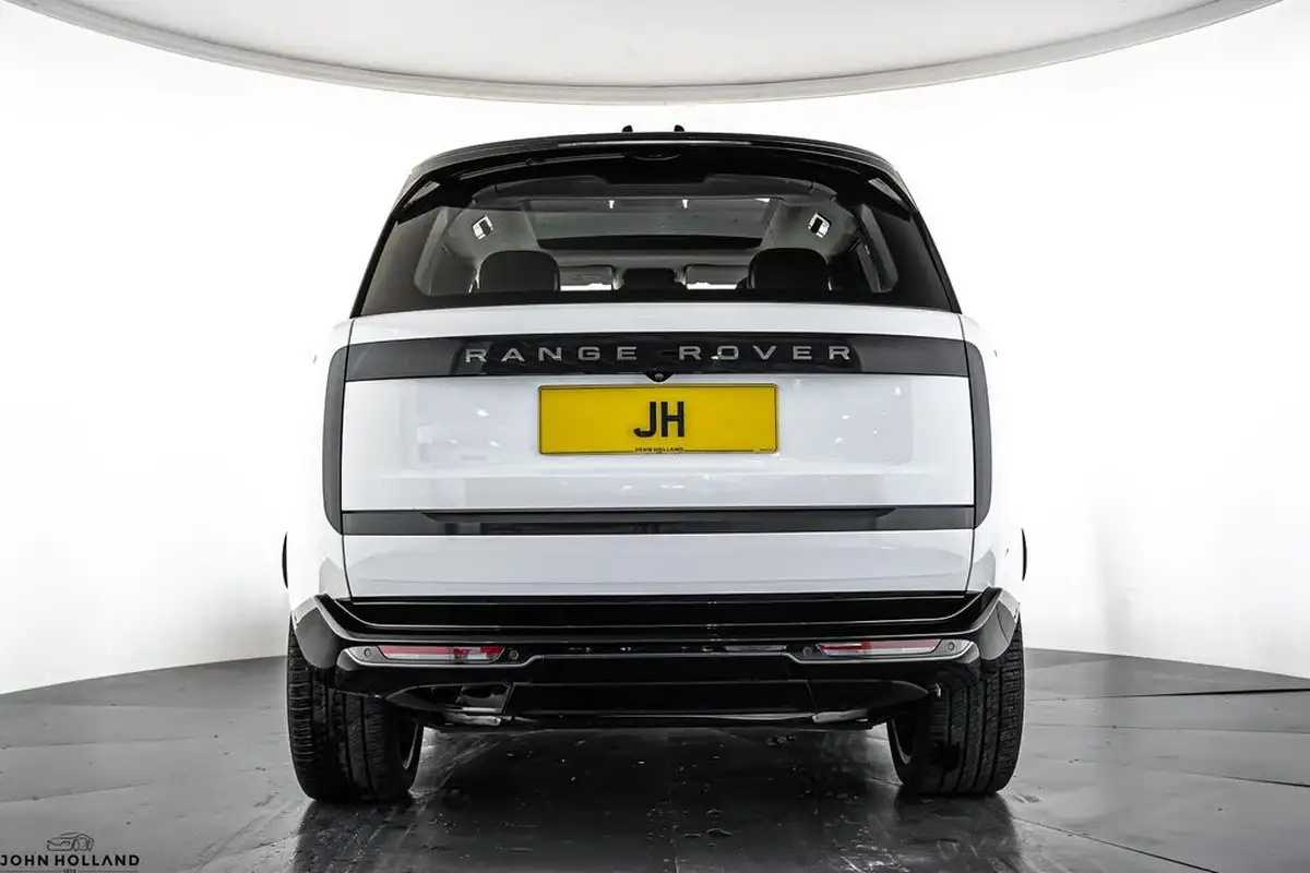2024-land-rover-range-rover-30-d350-hse-big-7