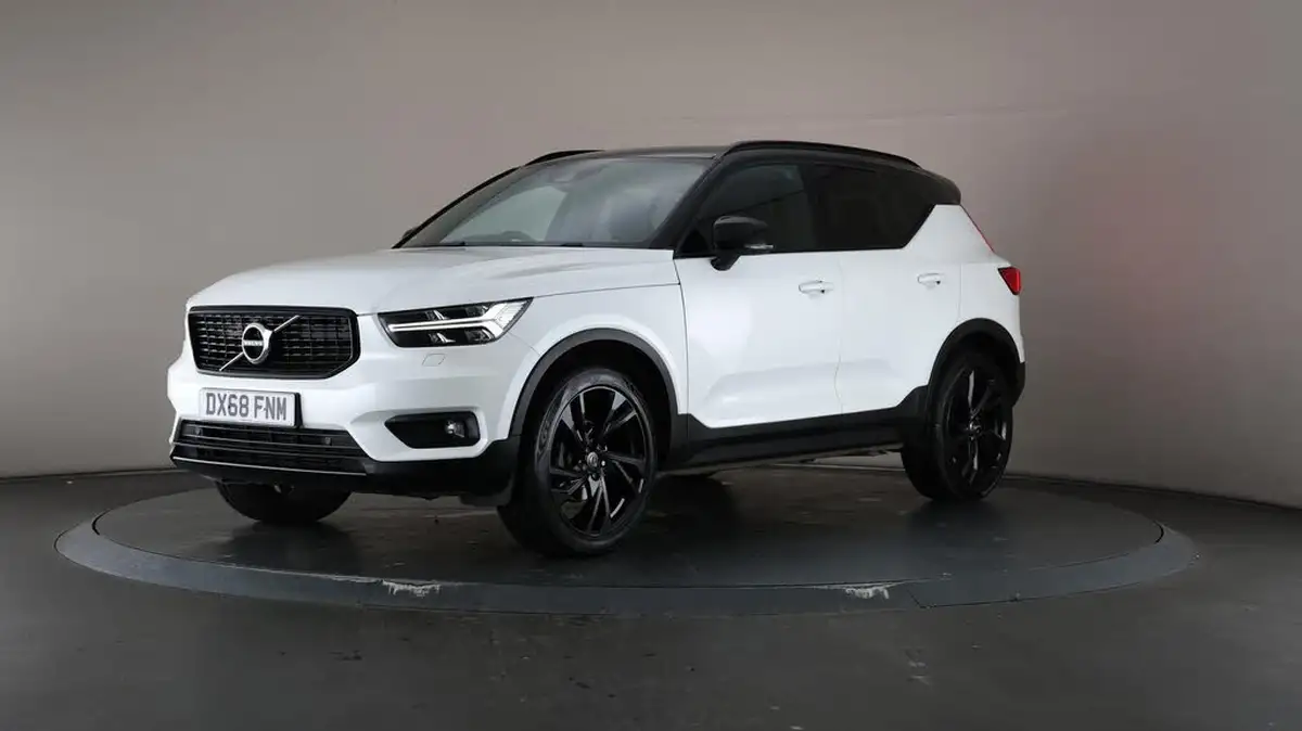 2018-volvo-xc40-15-t3-r-design-pro-big-44
