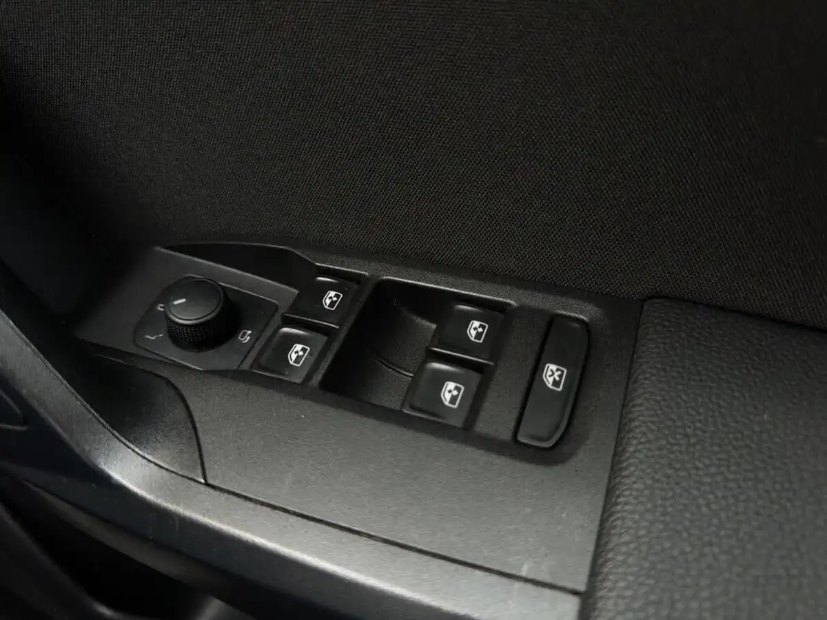 2021-seat-ibiza-10-tsi-fr-110ps-big-15