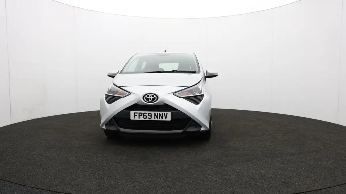2019-toyota-aygo-10-vvt-i-x-play-big-49