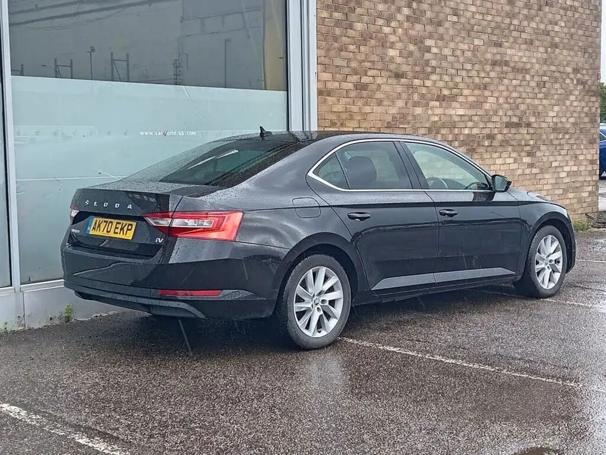 2020-skoda-superb-14-tsi-se-technology-hatchback-big-2