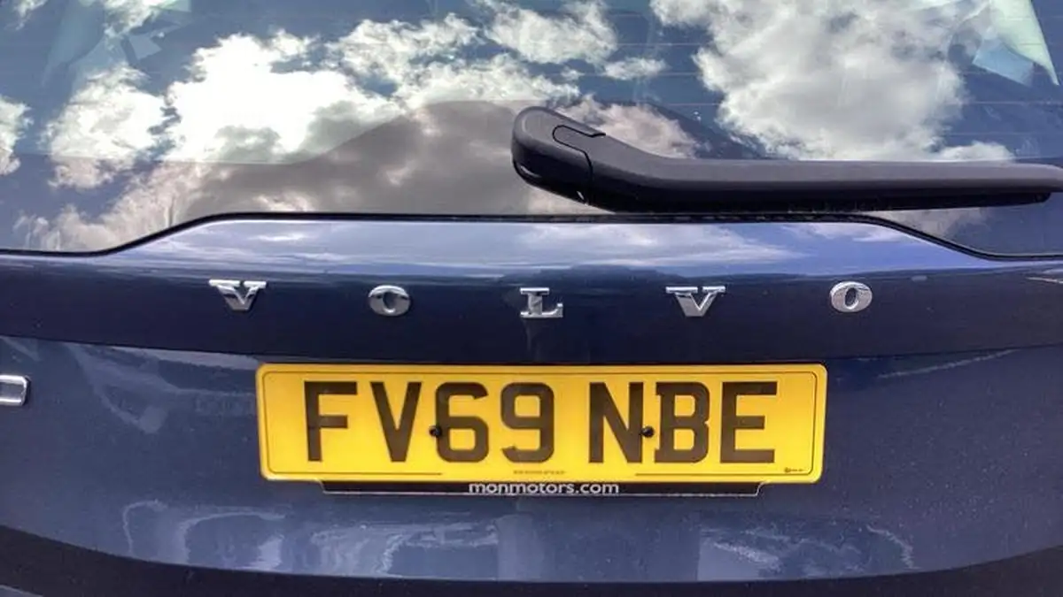 2020-volvo-xc90-20-b5-inscription-big-21