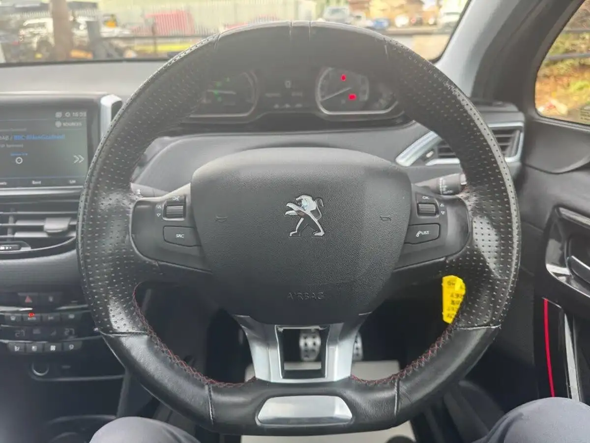 2017-peugeot-2008-suv-16bluehdi-gt-line-120bhp-ss-big-23