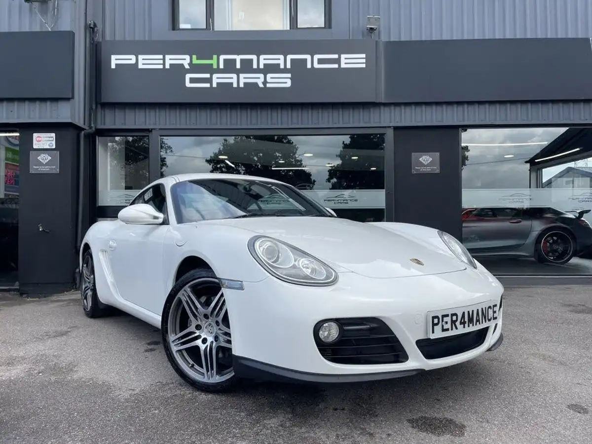 2011-porsche-cayman-29-big-0
