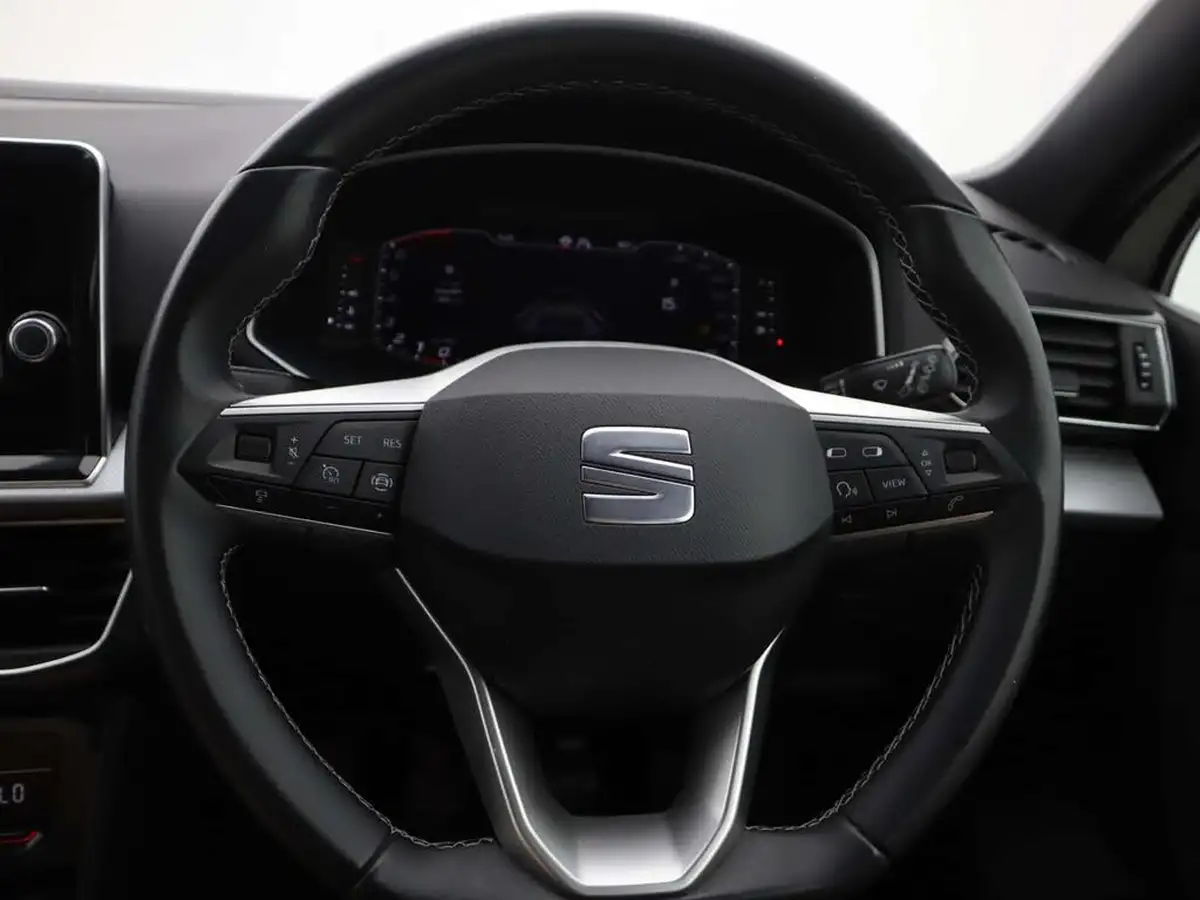 2022-seat-tarraco-15-tsi-evo-se-big-29