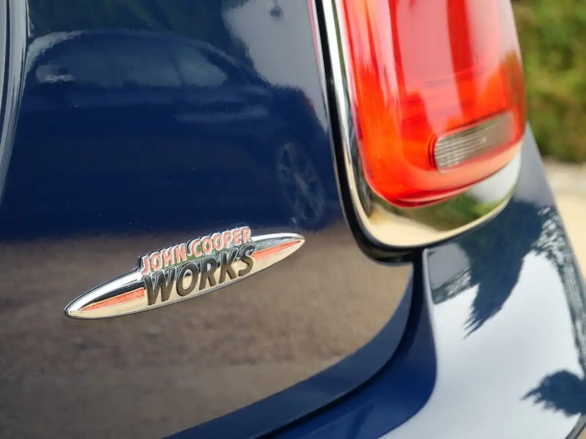 2017-mini-cooper-20-john-cooper-works-media-xlss-convertible-2d-auto-big-24