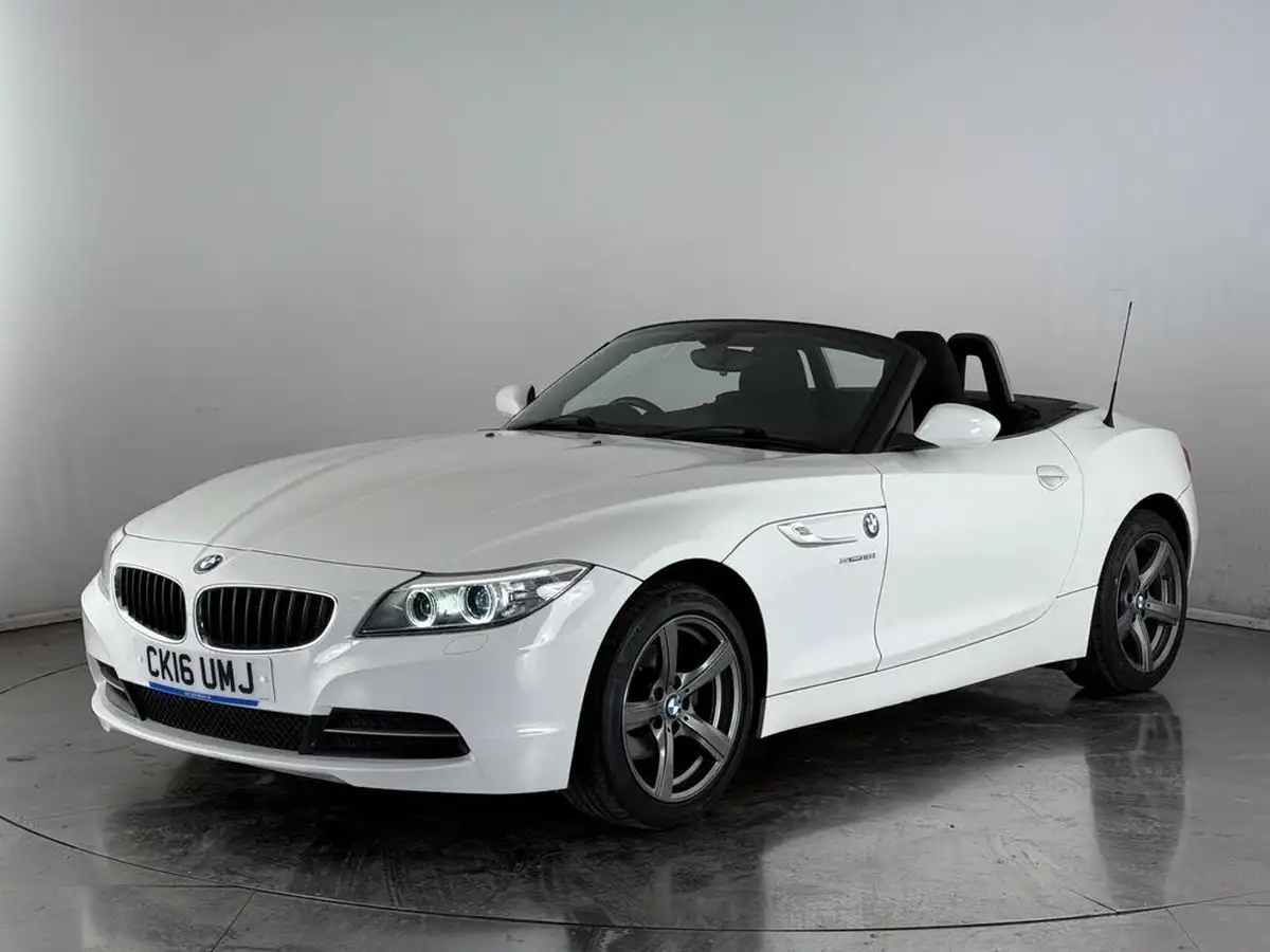 2016-bmw-z4-20-sdrive18i-ss-big-2