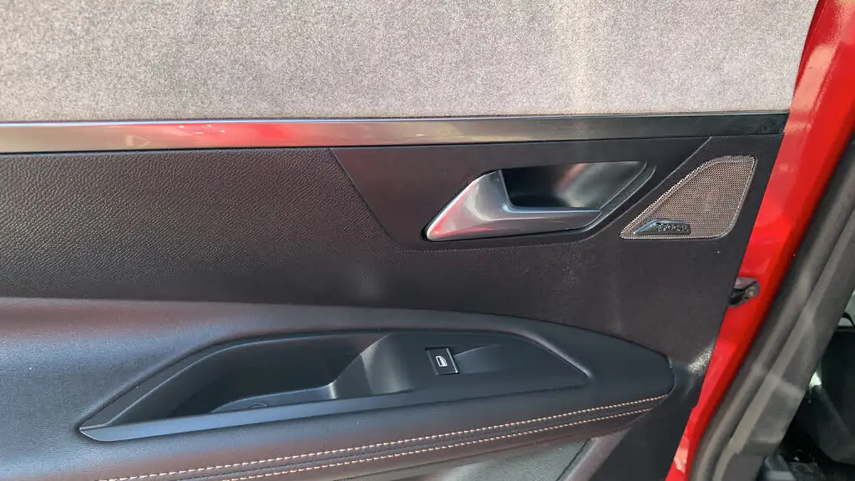 2022-peugeot-5008-suv-12-puretech-gt-premium-big-40