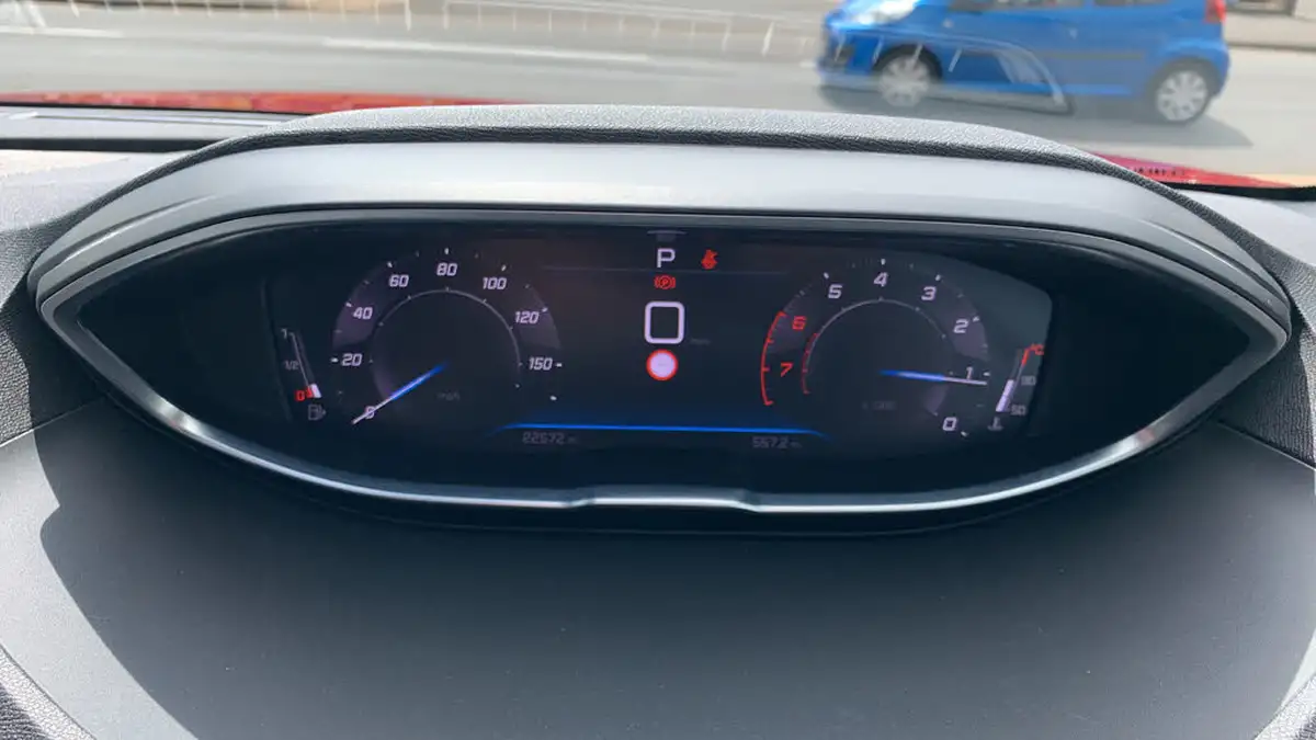 2022-peugeot-5008-suv-12-puretech-gt-premium-big-12