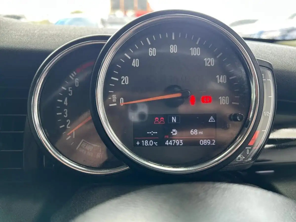 2018-mini-cooper-20-cooper-s-seven-ss-3d-big-42