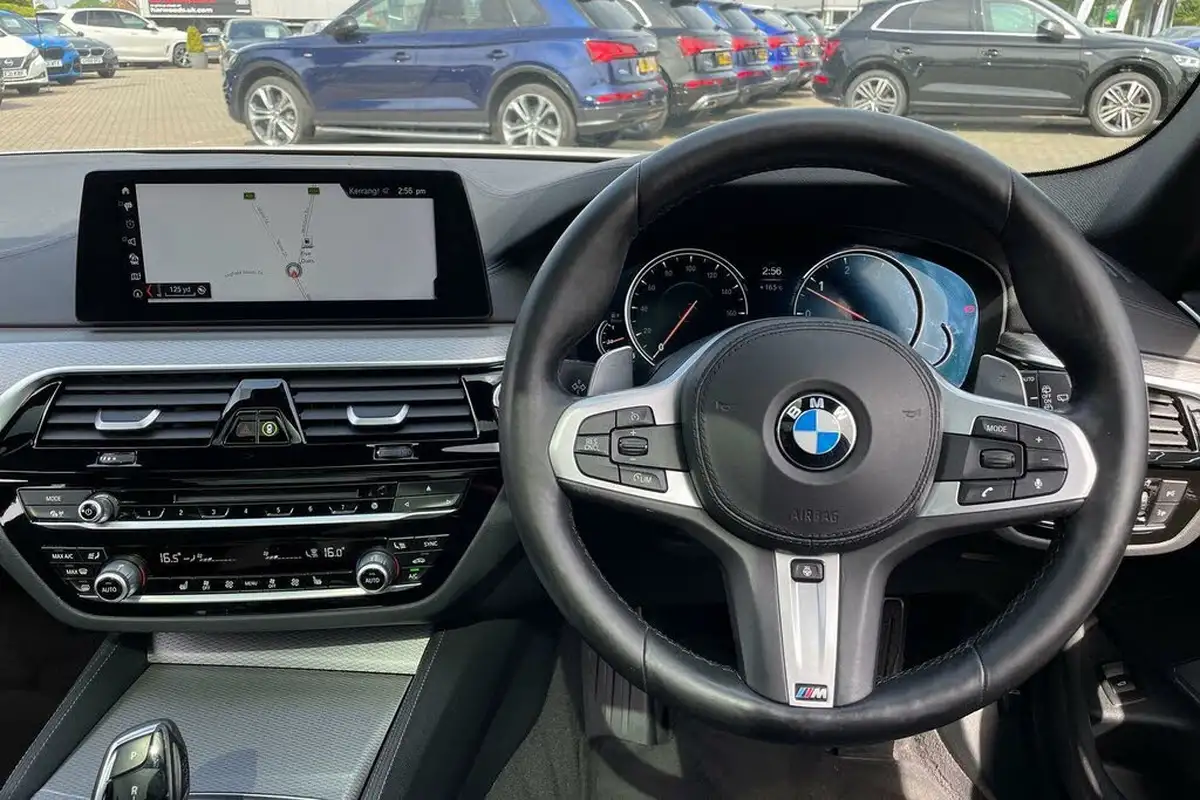 2018-bmw-5-series-30td-530d-m-sport-xdrive-touring-5d-big-34