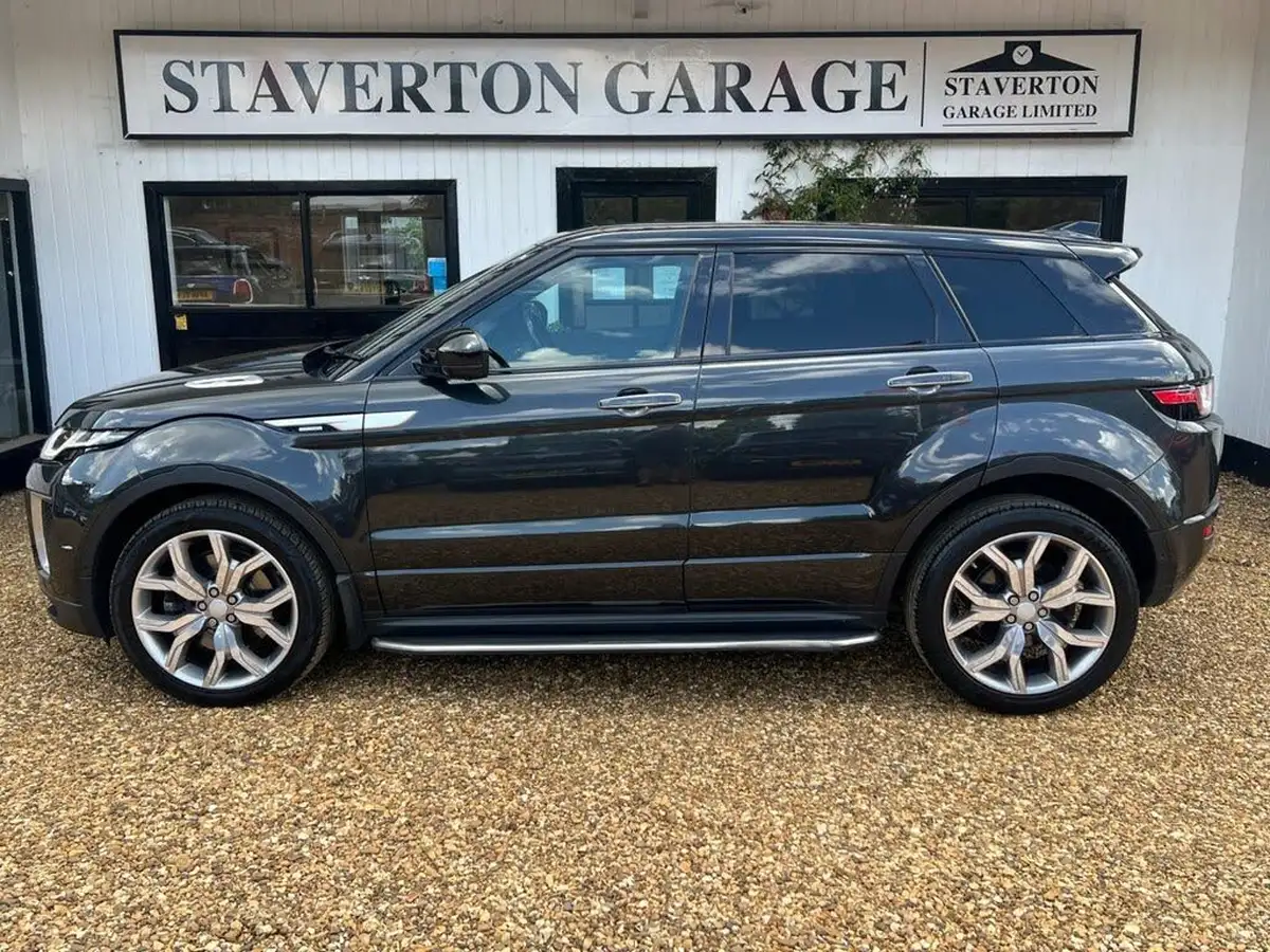 2017-land-rover-range-rover-evoque-20-si4-autobiography-hatchback-5d-big-15