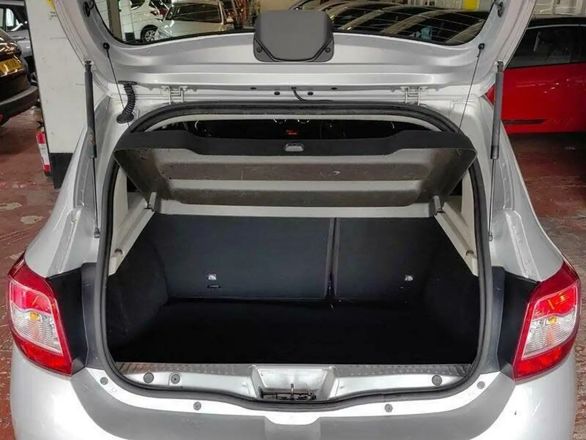 2016-dacia-sandero-12-ambiance-big-5