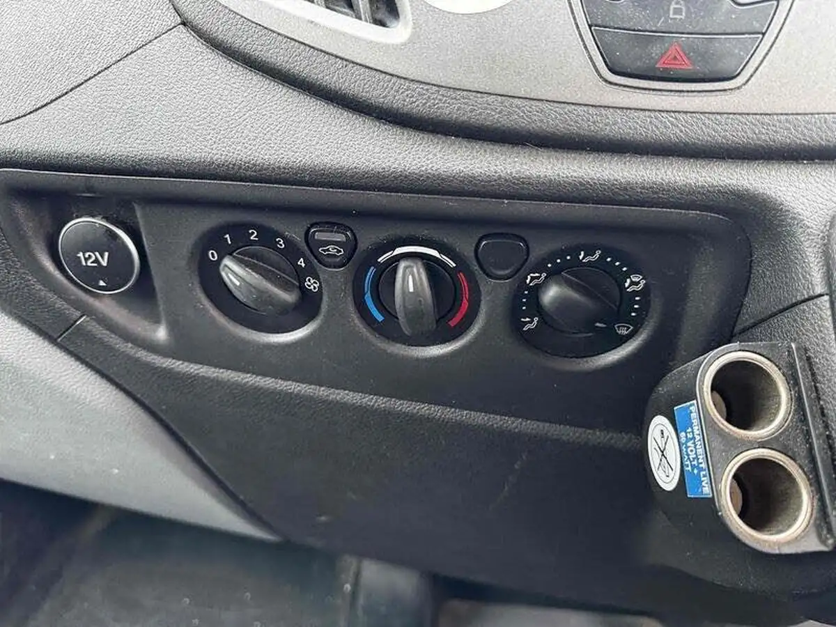 2018-ford-transit-20tdci-350-l2h3-170pseu6-rwd-panel-van-big-37