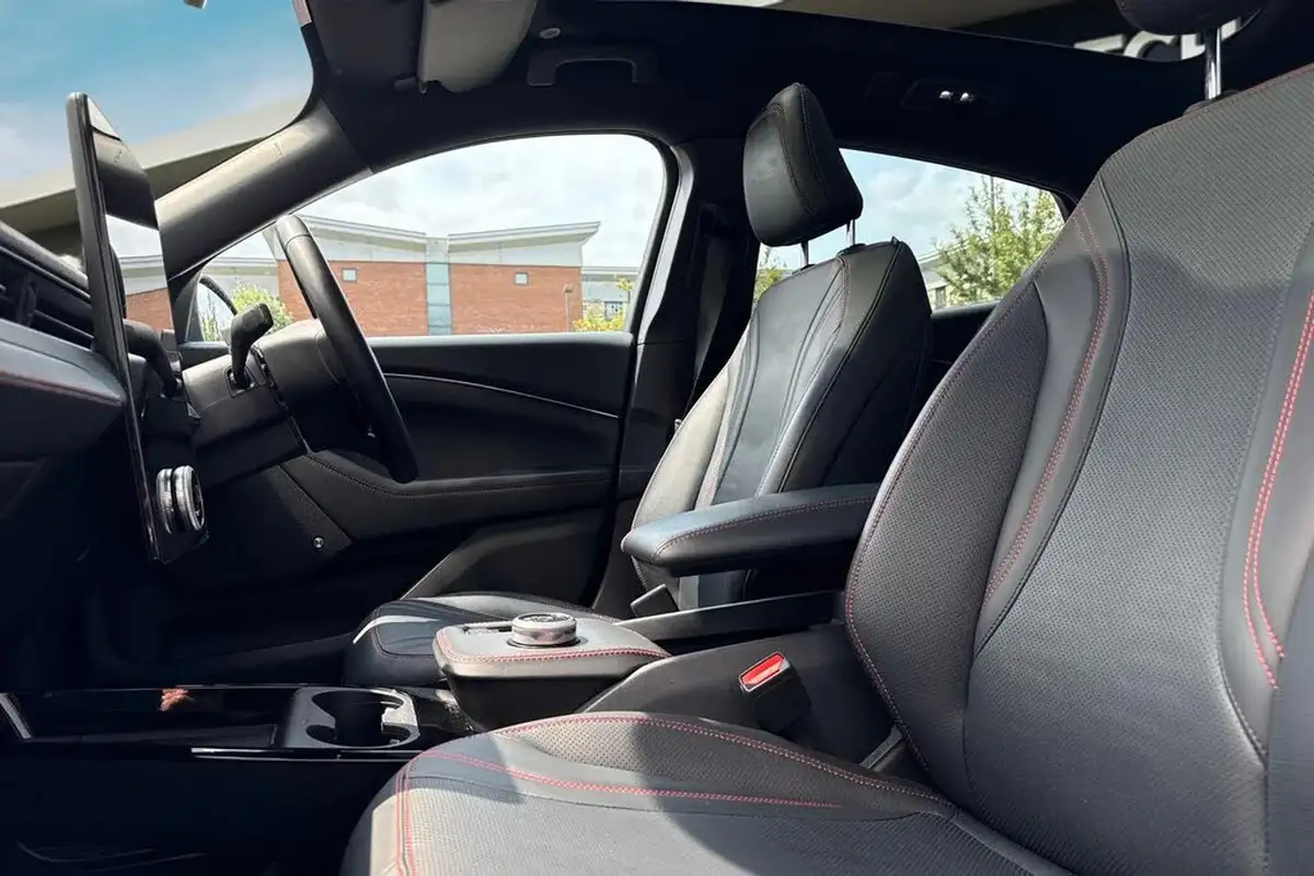 2022-ford-mustang-mach-e-e-extended-range-351ps-awd-big-15