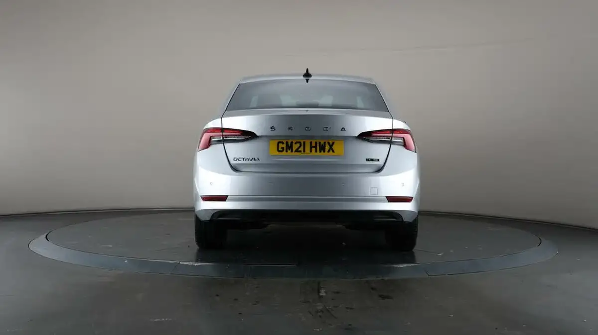 2021-skoda-octavia-14-tsi-se-l-hatchback-big-5