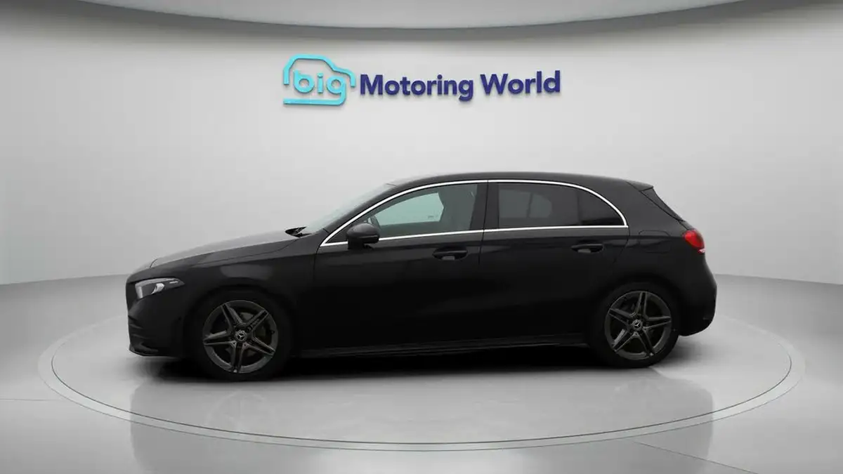 2020-mercedes-benz-a-class-13-a200-amg-line-executive-hatchback-5d-7g-dct-big-4