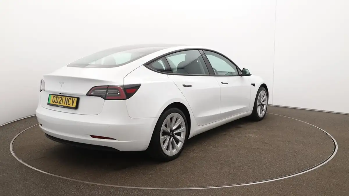 2021-tesla-model-3-e-standard-plus-big-48