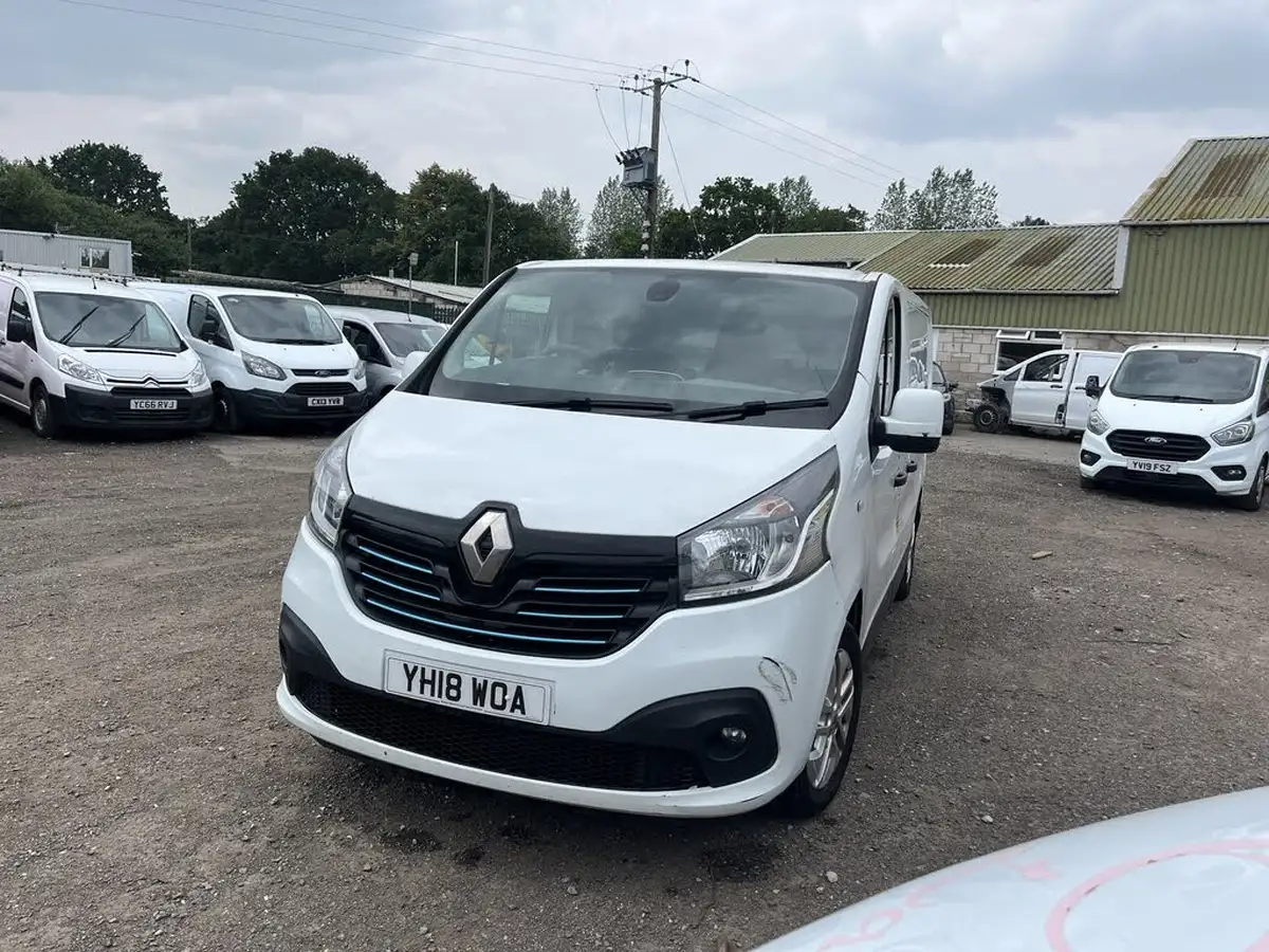 2018-renault-trafic-16dci-sl27-125-sport-nav-energy-125-e6-panel-van-big-19