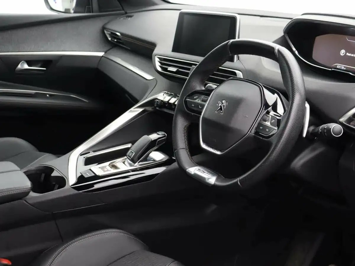 2019-peugeot-3008-suv-16-puretech-gt-line-180bhp-ss-eat8-big-6