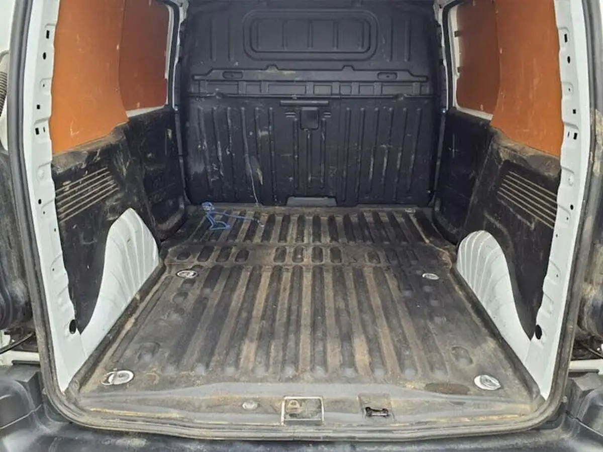 2022-toyota-proace-city-15d-active-big-5