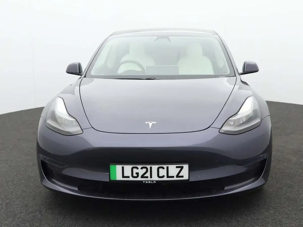 2021-tesla-model-3-e-long-range-4x4-big-1