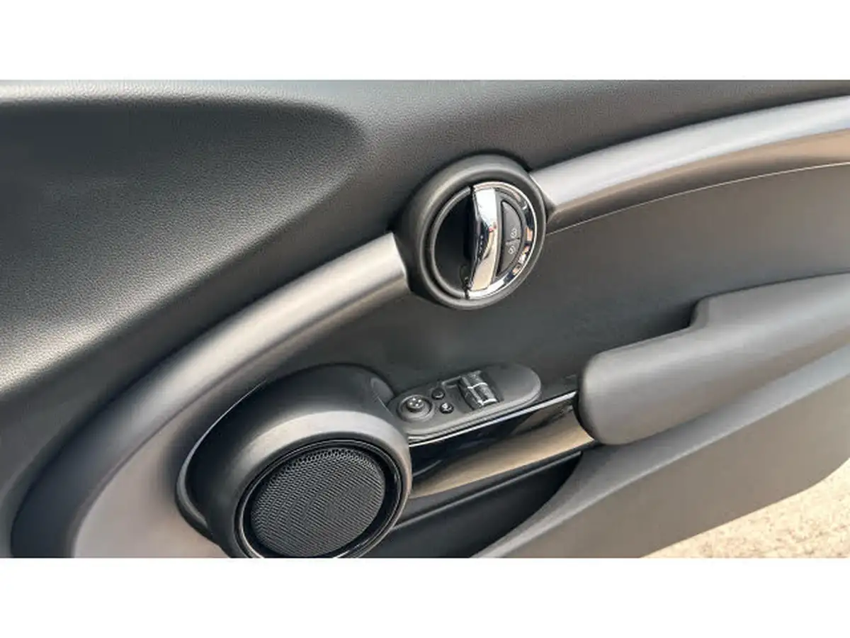 2022-mini-cooper-15-cooper-exclusive-premium-hatchback-3d-auto-big-19