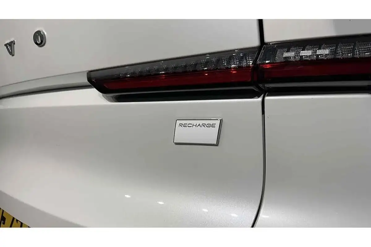 2023-volvo-c40-e-recharge-plus-228bhp-big-12