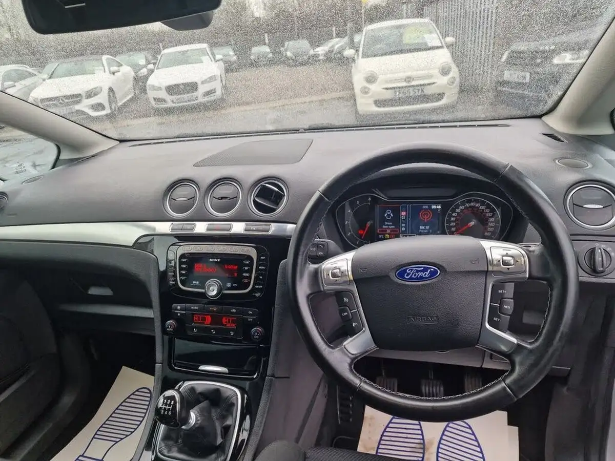 2014-ford-s-max-20td-titanium-140ps-big-12