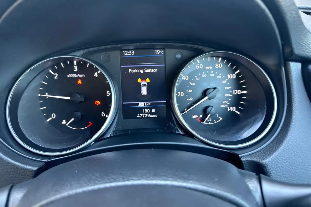 2019-nissan-qashqai-15dci-acenta-premium-heat-pack-big-39