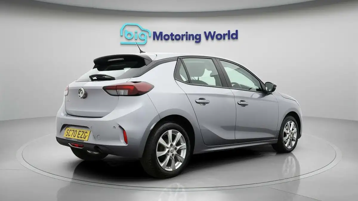 2021-vauxhall-corsa-12i-se-premium-big-7
