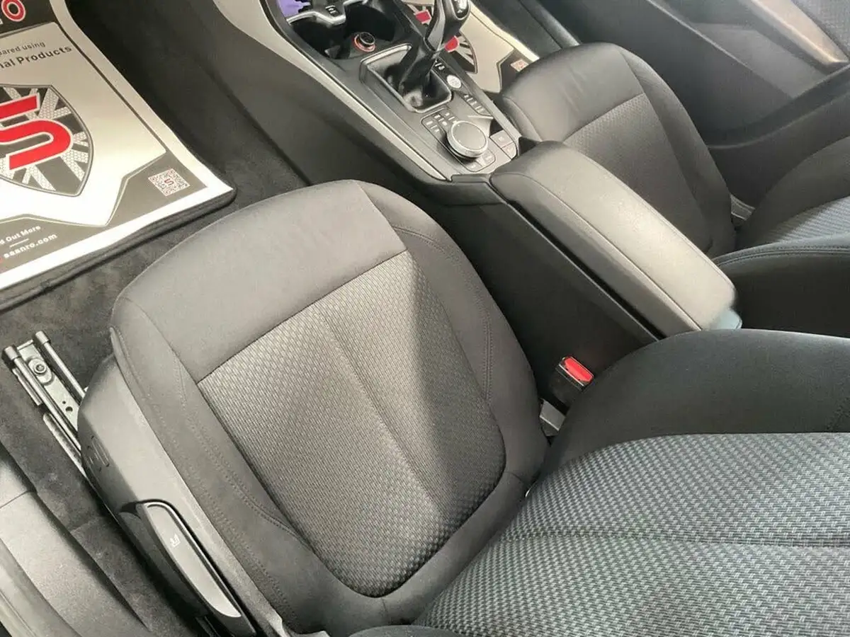 2020-bmw-1-series-15-118i-se-134bhp-big-27
