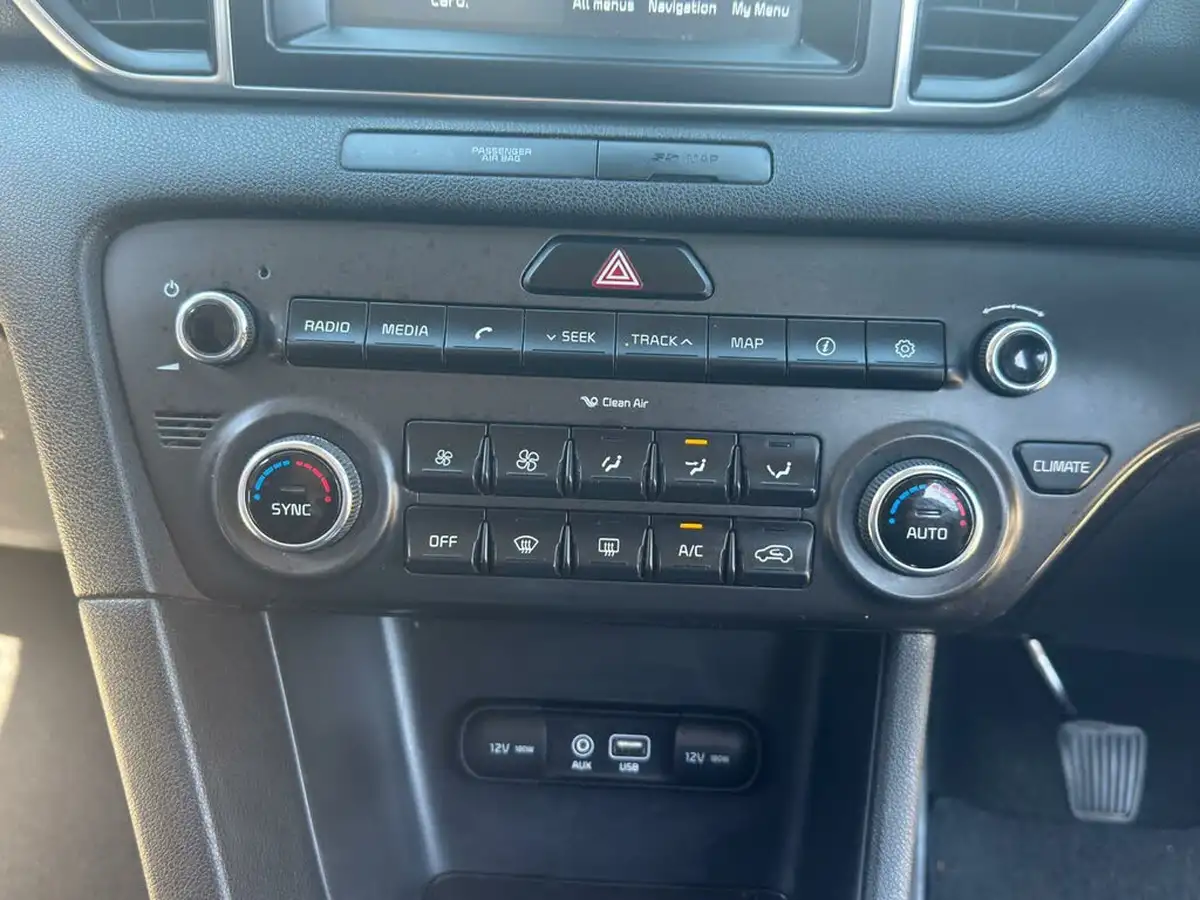 2017-kia-sportage-16-gdi-2-big-14
