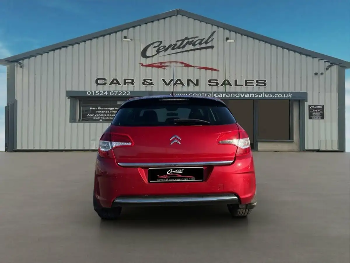 2011-citroen-c4-16td-vtr-16e-hdi-110ps-airdream-egs6-big-1