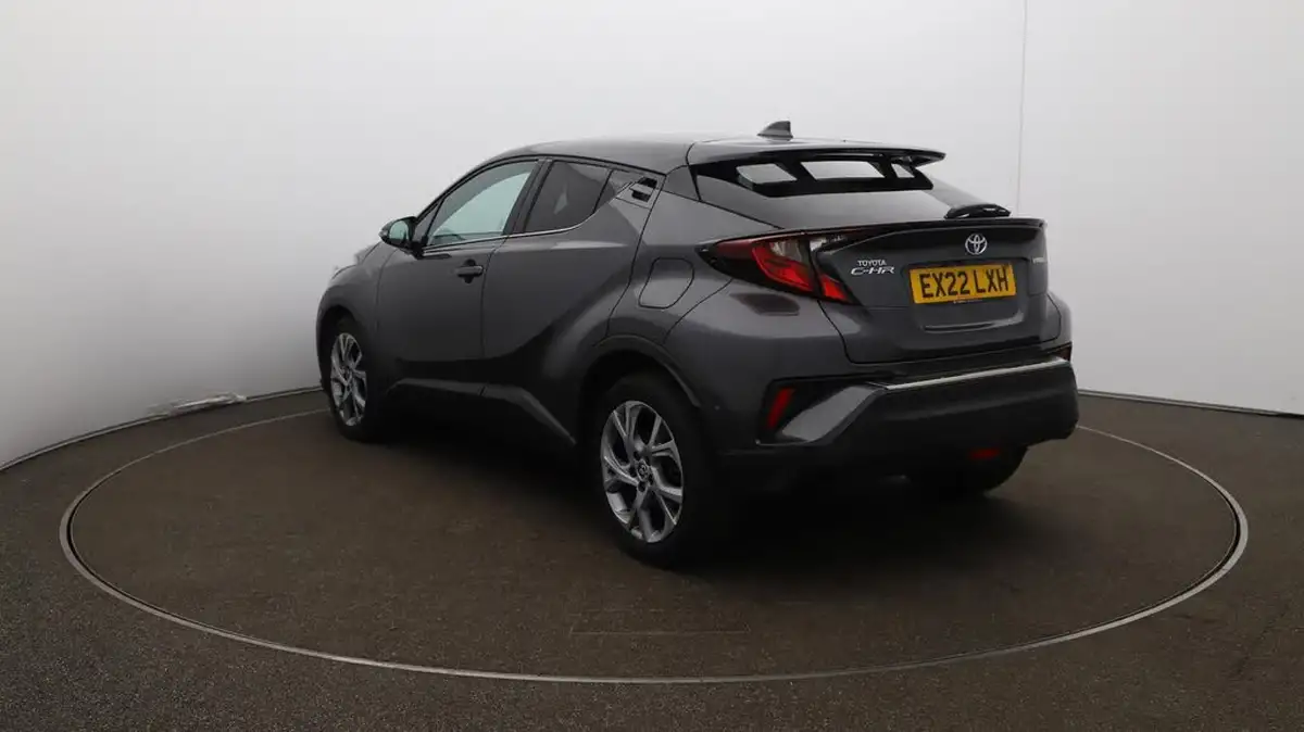 2022-toyota-c-hr-18-vvt-i-design-big-60